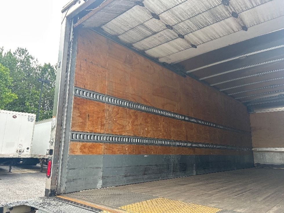 Medium Duty Box Truck-Light and Medium Duty Trucks-Freightliner-2020-M211264S-Atlanta (Conyers)-GA-254,258\n\t\tmiles-$ 90,500 - Image 11