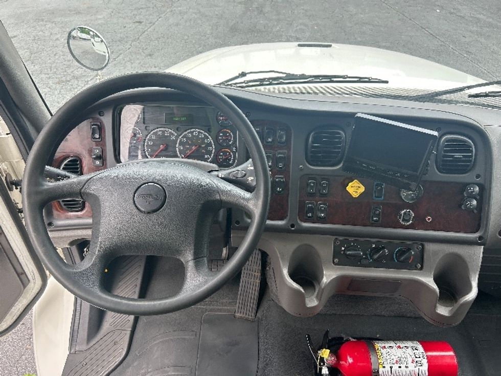 Medium Duty Box Truck-Light and Medium Duty Trucks-Freightliner-2020-M211264S-Atlanta (Conyers)-GA-254,258\n\t\tmiles-$ 90,500 - Image 18