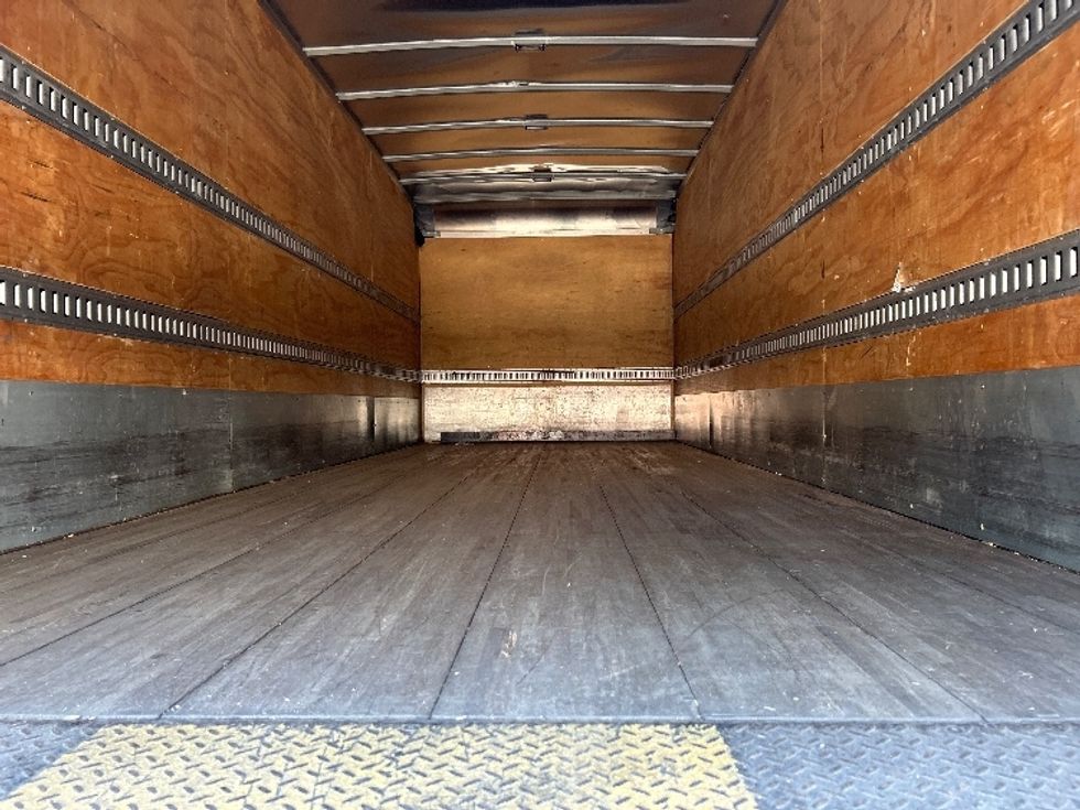 Medium Duty Box Truck-Light and Medium Duty Trucks-Freightliner-2020-M211264S-Atlanta (Conyers)-GA-265,550\n\t\tmiles-$ 87,000 - Image 8