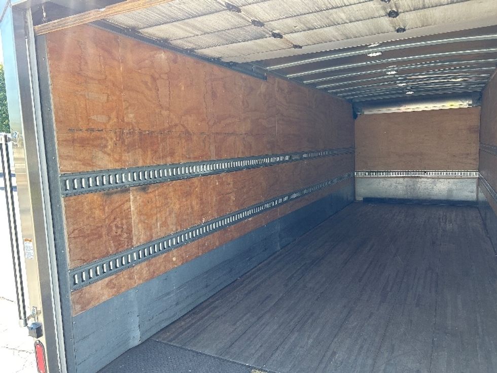 Medium Duty Box Truck-Light and Medium Duty Trucks-Freightliner-2020-M211264S-Atlanta (Conyers)-GA-265,550\n\t\tmiles-$ 87,000 - Image 11