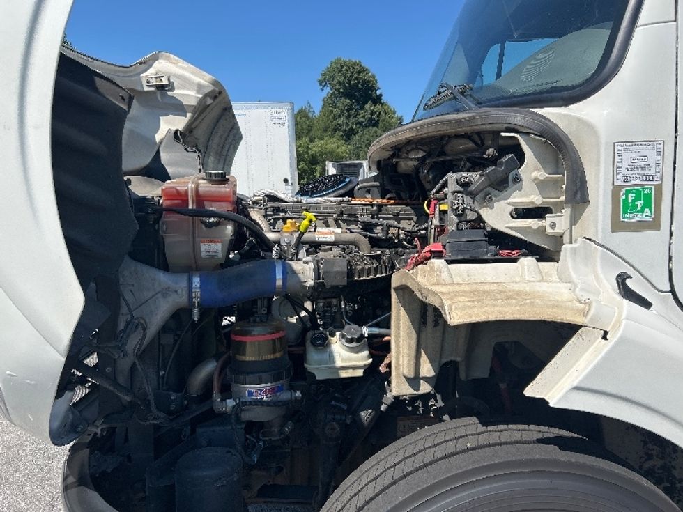 Medium Duty Box Truck-Light and Medium Duty Trucks-Freightliner-2020-M211264S-Atlanta (Conyers)-GA-265,550\n\t\tmiles-$ 87,000 - Image 24