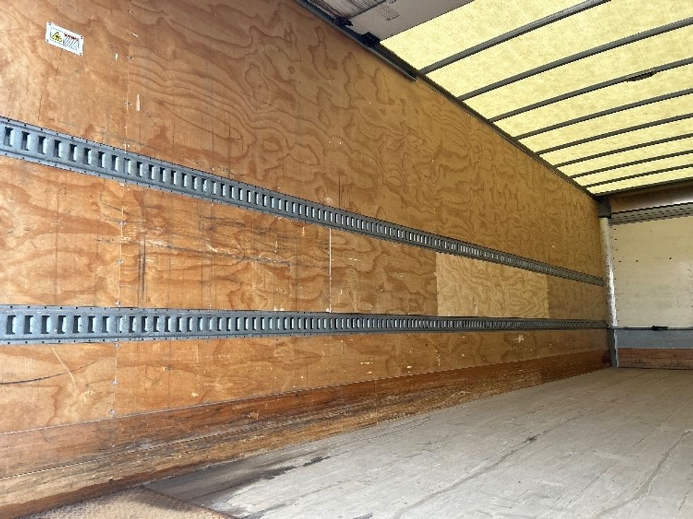 Medium Duty Box Truck-Light and Medium Duty Trucks-Freightliner-2020-M211264S-Chicago (Melrose Park)-IL-156,256\n\t\tmiles-$ 96,250 - Image 11
