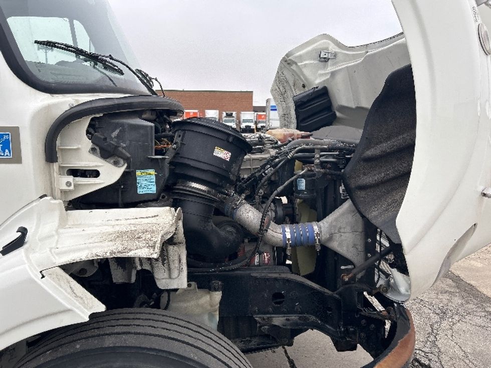 Medium Duty Box Truck-Light and Medium Duty Trucks-Freightliner-2020-M211264S-Chicago (Melrose Park)-IL-156,256\n\t\tmiles-$ 96,250 - Image 23