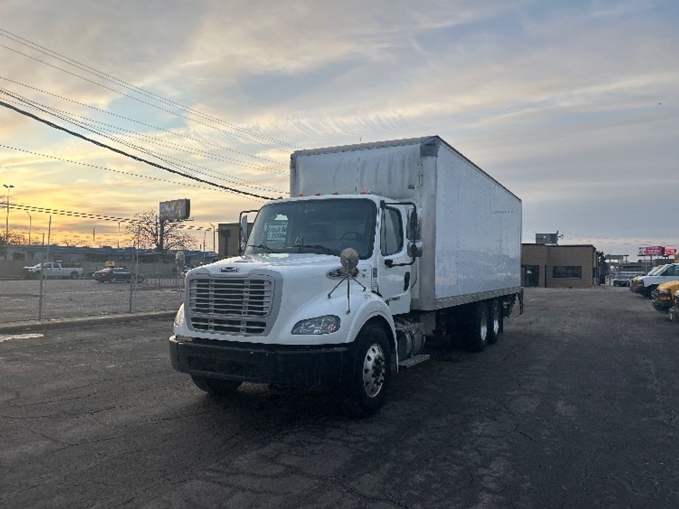 Medium Duty Box Truck-Light and Medium Duty Trucks-Freightliner-2020-M211264S-Chicago (Melrose Park)-IL-226,135\n\t\tmiles-$ 93,500 - Image 3
