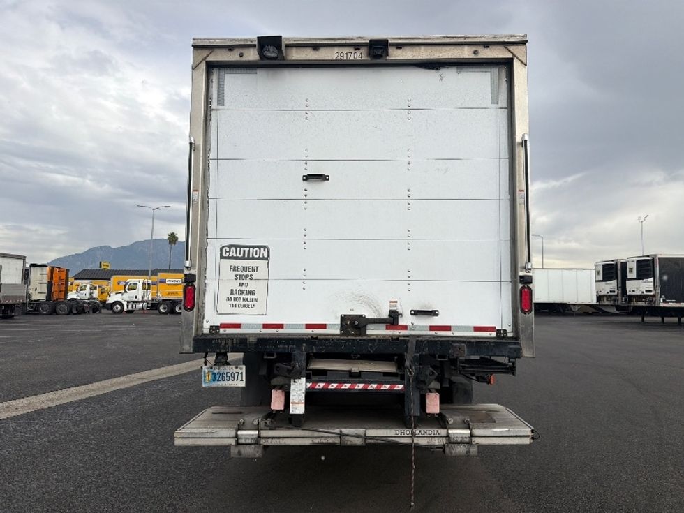 Medium Duty Box Truck-Light and Medium Duty Trucks-Freightliner-2020-M211264S-Fontana-CA-251,022\n\t\tmiles-$ 81,500 - Image 7