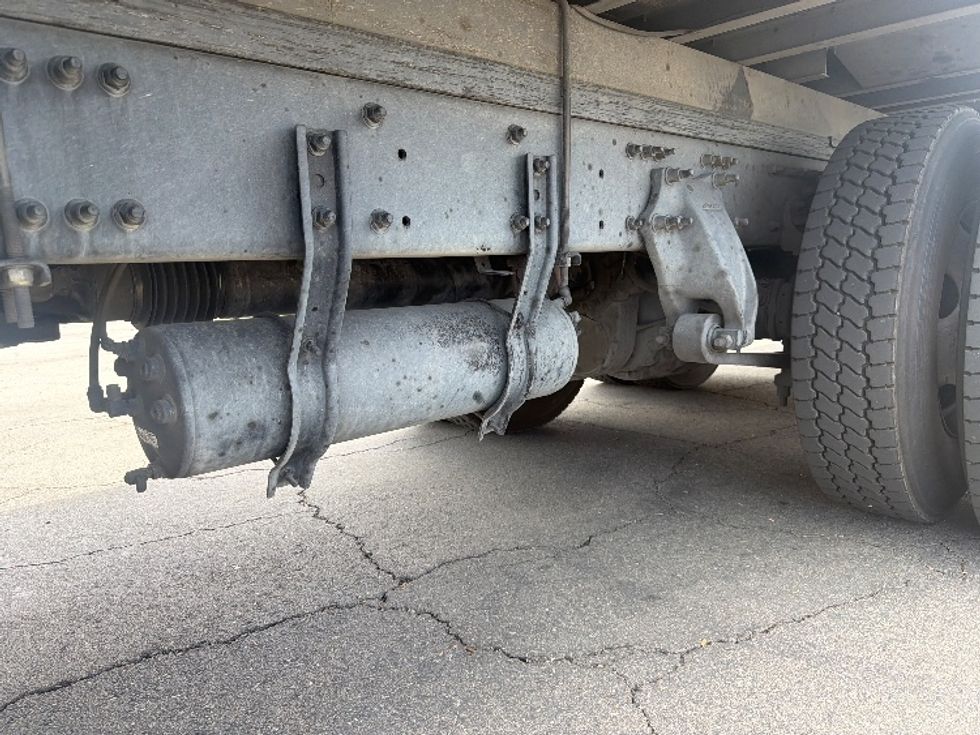 Medium Duty Box Truck-Light and Medium Duty Trucks-Freightliner-2020-M211264S-Fontana-CA-275,347\n\t\tmiles-$ 80,750 - Image 5