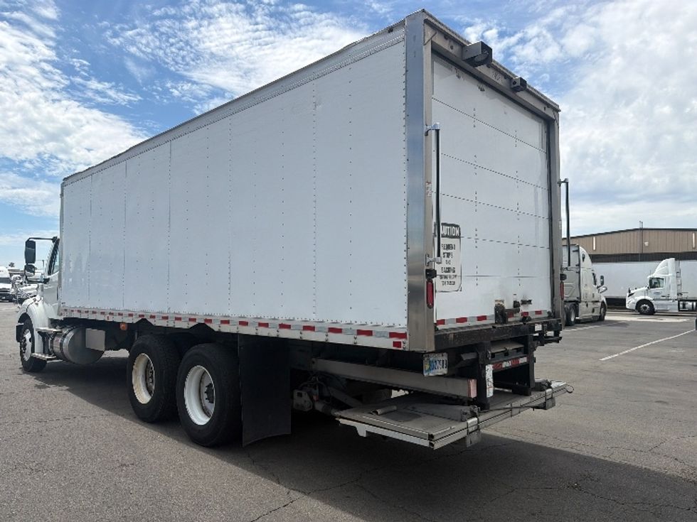 Medium Duty Box Truck-Light and Medium Duty Trucks-Freightliner-2020-M211264S-Fontana-CA-275,347\n\t\tmiles-$ 80,750 - Image 6