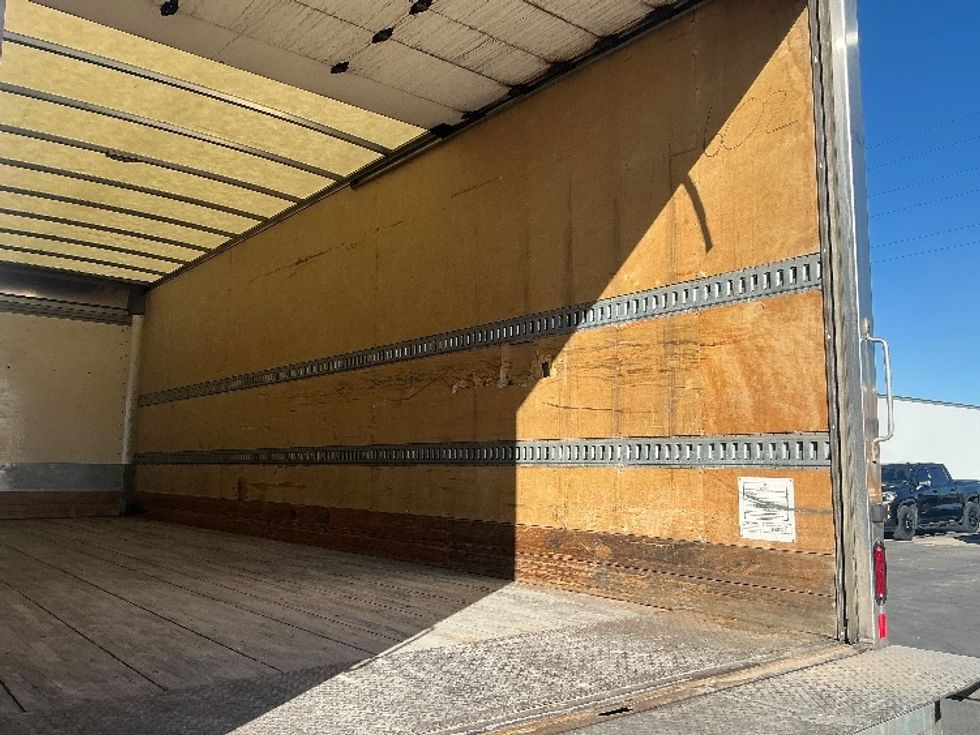 Medium Duty Box Truck-Light and Medium Duty Trucks-Freightliner-2020-M211264S-Greeley-CO-135,724\n\t\tmiles-$ 97,250 - Image 12