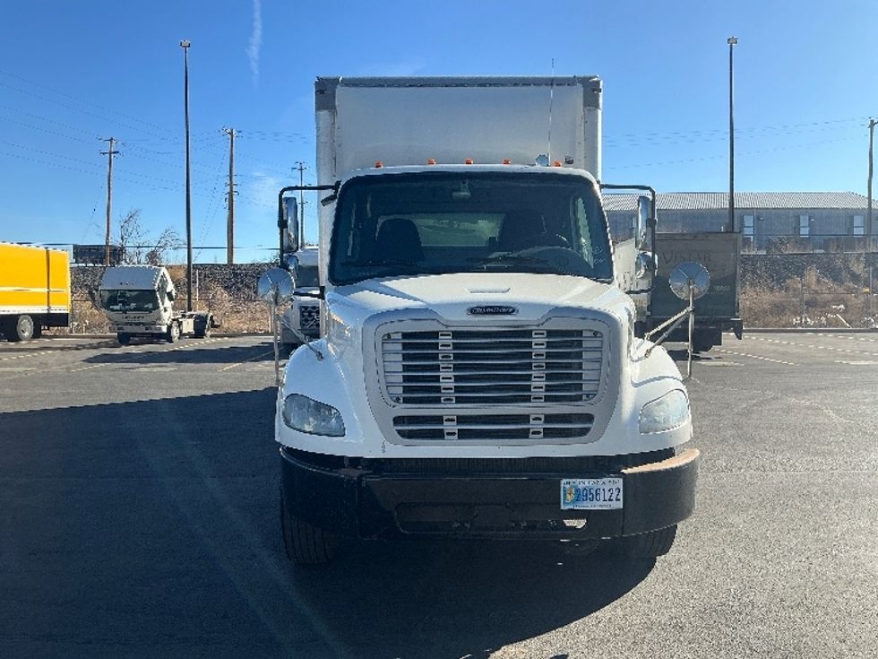 Medium Duty Box Truck-Light and Medium Duty Trucks-Freightliner-2020-M211264S-Greeley-CO-135,724\n\t\tmiles-$ 97,250 - Image 2