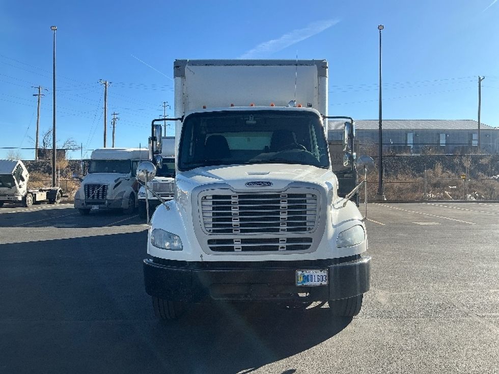 Medium Duty Box Truck-Light and Medium Duty Trucks-Freightliner-2020-M211264S-Greeley-CO-177,437\n\t\tmiles-$ 95,500 - Image 2