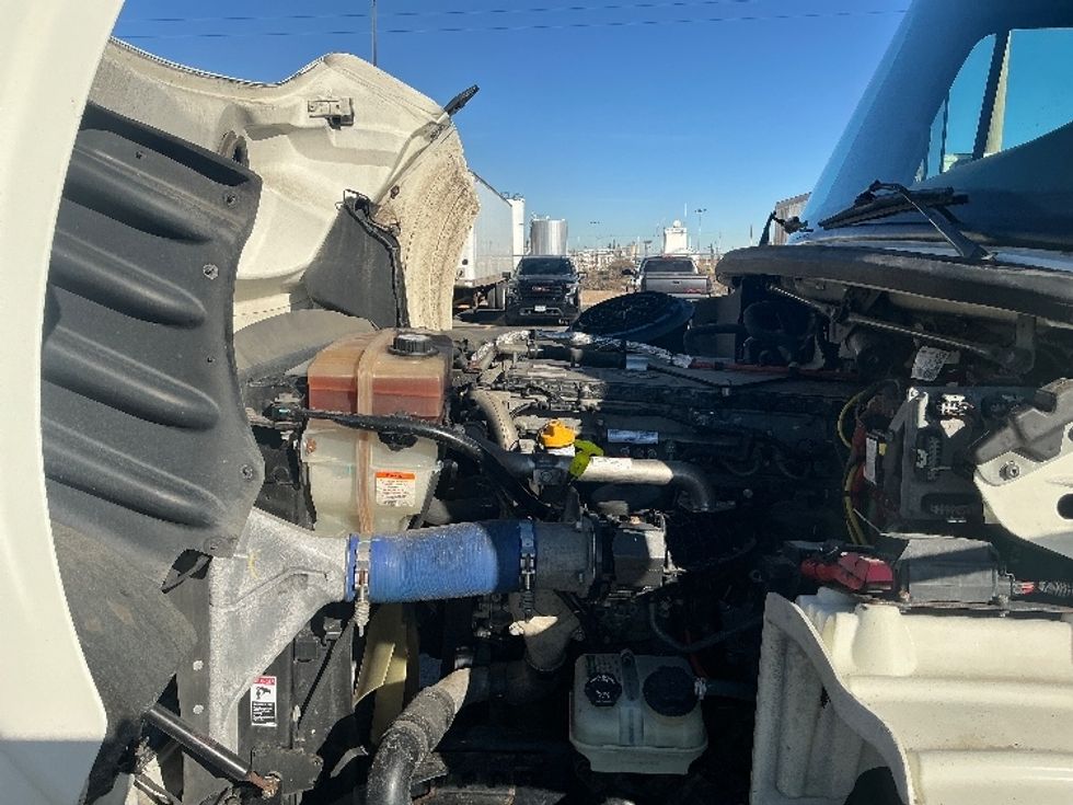 Medium Duty Box Truck-Light and Medium Duty Trucks-Freightliner-2020-M211264S-Greeley-CO-177,437\n\t\tmiles-$ 95,500 - Image 24