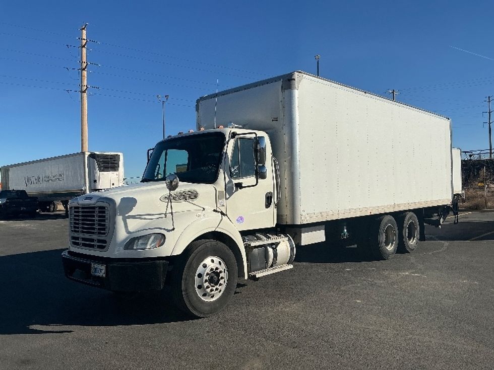 Medium Duty Box Truck-Light and Medium Duty Trucks-Freightliner-2020-M211264S-Greeley-CO-177,437\n\t\tmiles-$ 95,500 - Image 3