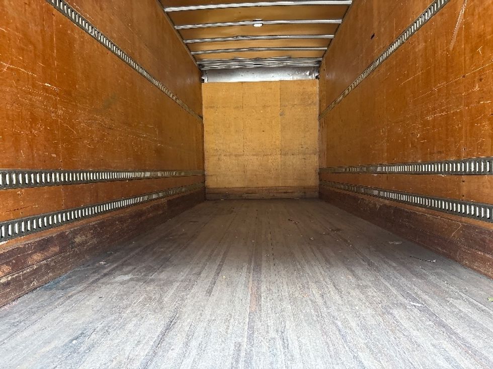 Medium Duty Box Truck-Light and Medium Duty Trucks-Freightliner-2020-M211264S-Greensboro-NC-193,028\n\t\tmiles-$ 90,000 - Image 8
