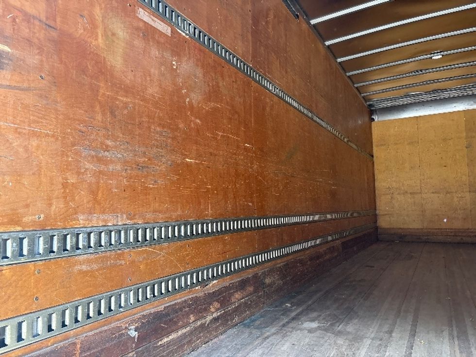 Medium Duty Box Truck-Light and Medium Duty Trucks-Freightliner-2020-M211264S-Greensboro-NC-193,028\n\t\tmiles-$ 90,000 - Image 11