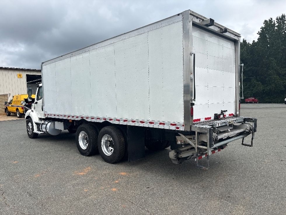 Medium Duty Box Truck-Light and Medium Duty Trucks-Freightliner-2020-M211264S-Greensboro-NC-255,999\n\t\tmiles-$ 82,500 - Image 6
