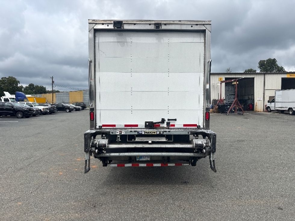 Medium Duty Box Truck-Light and Medium Duty Trucks-Freightliner-2020-M211264S-Greensboro-NC-255,999\n\t\tmiles-$ 82,500 - Image 7