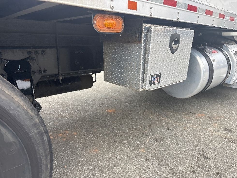 Medium Duty Box Truck-Light and Medium Duty Trucks-Freightliner-2020-M211264S-Greensboro-NC-255,999\n\t\tmiles-$ 82,500 - Image 14