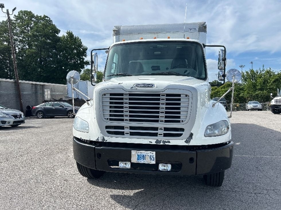 Medium Duty Box Truck-Light and Medium Duty Trucks-Freightliner-2020-M211264S-Homewood-AL-317,977\n\t\tmiles-$ 79,000 - Image 2