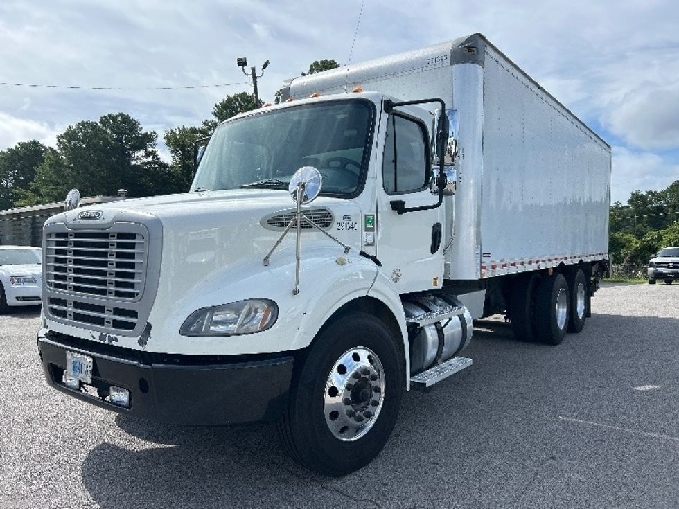 Medium Duty Box Truck-Light and Medium Duty Trucks-Freightliner-2020-M211264S-Homewood-AL-317,977\n\t\tmiles-$ 79,000 - Image 3