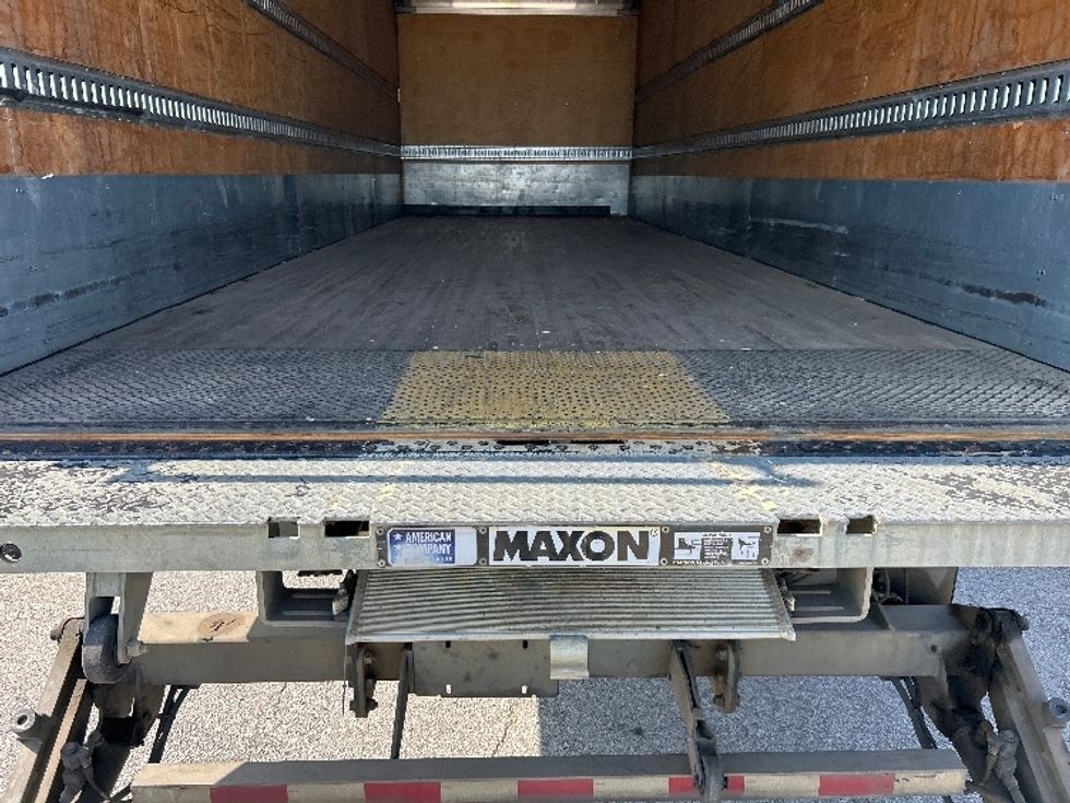 Medium Duty Box Truck-Light and Medium Duty Trucks-Freightliner-2020-M211264S-Homewood-AL-340,371\n\t\tmiles-$ 70,000 - Image 10