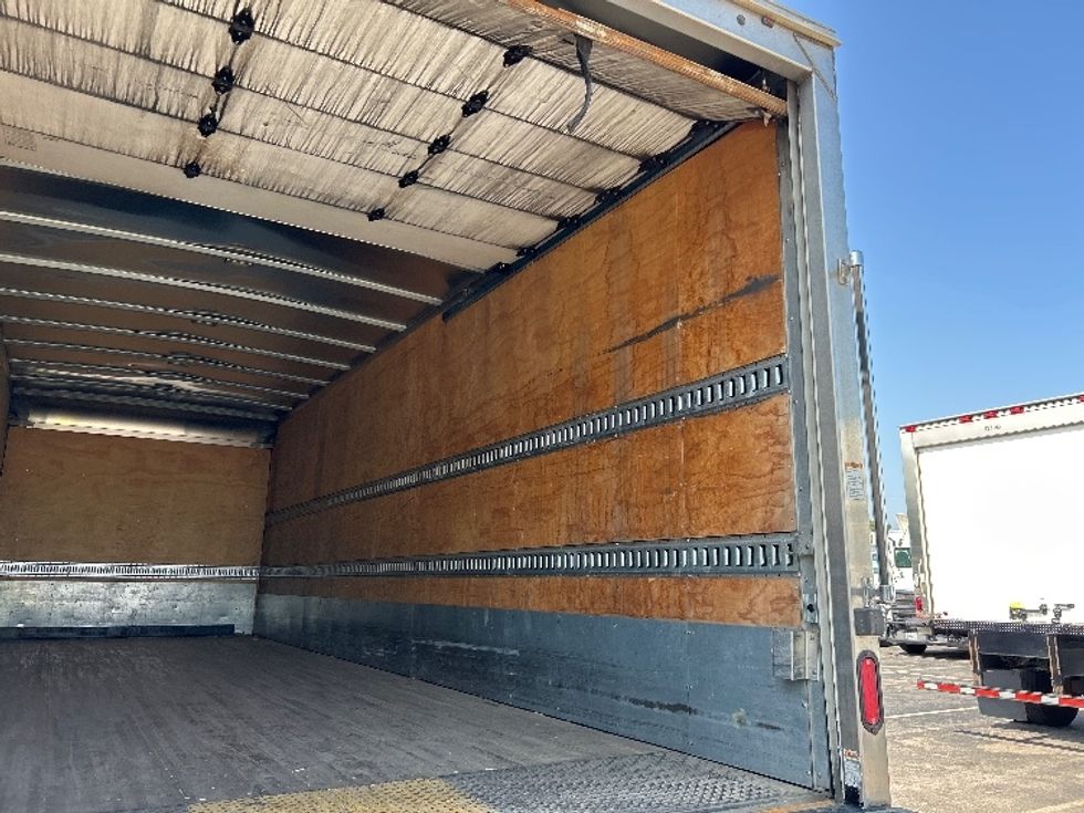 Medium Duty Box Truck-Light and Medium Duty Trucks-Freightliner-2020-M211264S-Homewood-AL-340,371\n\t\tmiles-$ 70,000 - Image 12