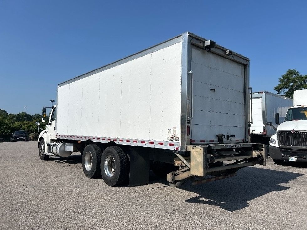 Medium Duty Box Truck-Light and Medium Duty Trucks-Freightliner-2020-M211264S-Homewood-AL-340,371\n\t\tmiles-$ 70,000 - Image 6