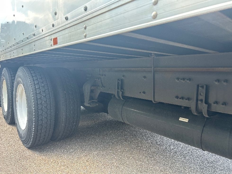 Medium Duty Box Truck-Light and Medium Duty Trucks-Freightliner-2020-M211264S-Jackson-MS-251,650\n\t\tmiles-$ 96,500 - Image 14