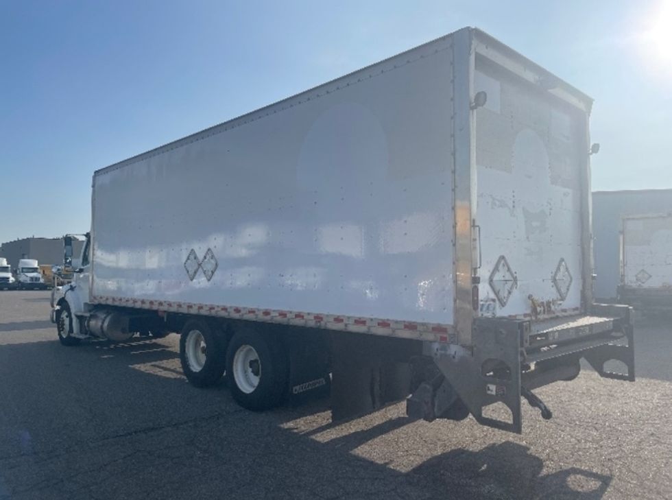 Medium Duty Box Truck-Light and Medium Duty Trucks-Freightliner-2020-M211264S-Lansing-MI-519,450\n\t\tmiles-$ 73,250 - Image 6