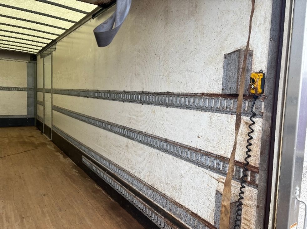 Medium Duty Box Truck-Light and Medium Duty Trucks-Freightliner-2020-M211264S-Lansing-MI-519,454\n\t\tmiles-$ 68,500 - Image 12