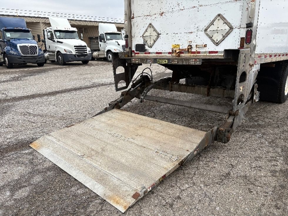 Medium Duty Box Truck-Light and Medium Duty Trucks-Freightliner-2020-M211264S-Lansing-MI-519,454\n\t\tmiles-$ 68,500 - Image 13