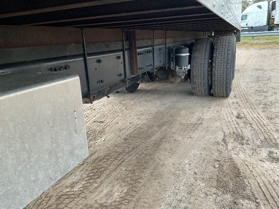 Medium Duty Box Truck-Light and Medium Duty Trucks-Freightliner-2020-M211264S-Londonderry-NH-164,461\n\t\tmiles-$ 95,000 - Image 5