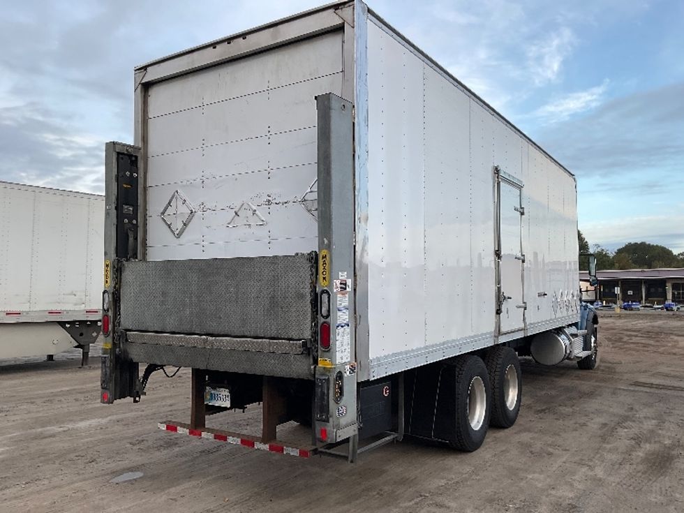 Medium Duty Box Truck-Light and Medium Duty Trucks-Freightliner-2020-M211264S-Londonderry-NH-164,461\n\t\tmiles-$ 95,000 - Image 13