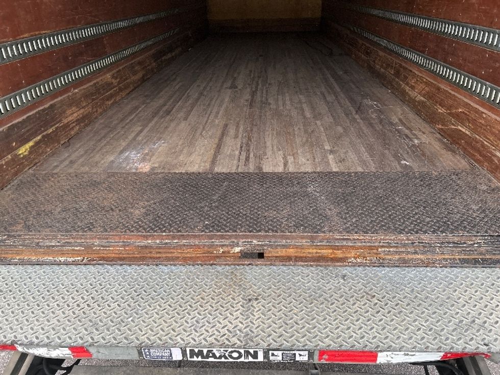 Medium Duty Box Truck-Light and Medium Duty Trucks-Freightliner-2020-M211264S-Mebane-NC-153,303\n\t\tmiles-$ 91,500 - Image 10