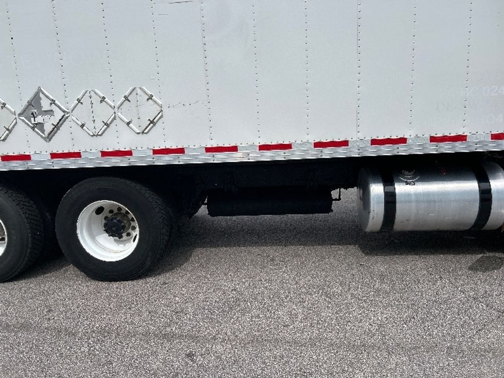 Medium Duty Box Truck-Light and Medium Duty Trucks-Freightliner-2020-M211264S-Mebane-NC-153,303\n\t\tmiles-$ 91,500 - Image 14