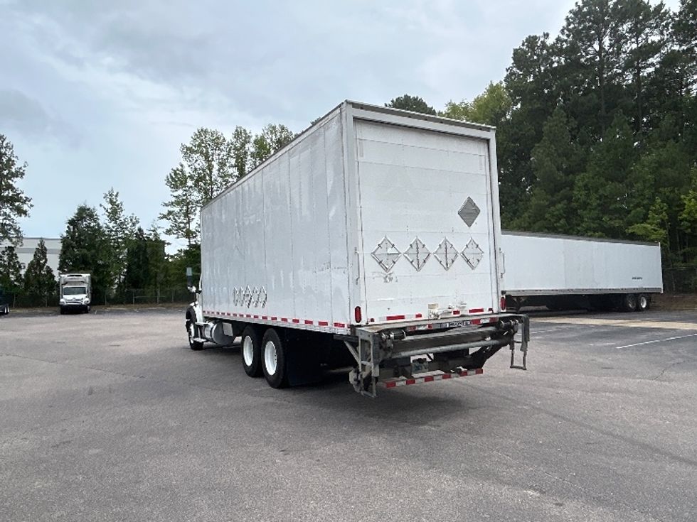Medium Duty Box Truck-Light and Medium Duty Trucks-Freightliner-2020-M211264S-Mebane-NC-153,303\n\t\tmiles-$ 91,500 - Image 6
