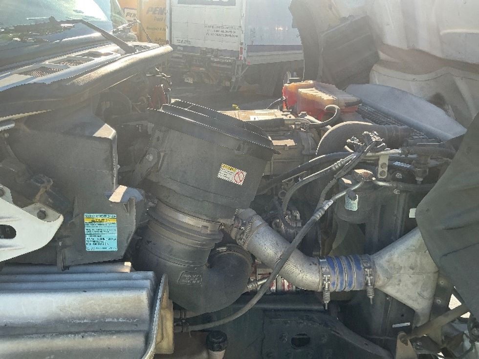 Medium Duty Box Truck-Light and Medium Duty Trucks-Freightliner-2020-M211264S-Mobile-AL-292,416\n\t\tmiles-$ 91,500 - Image 23