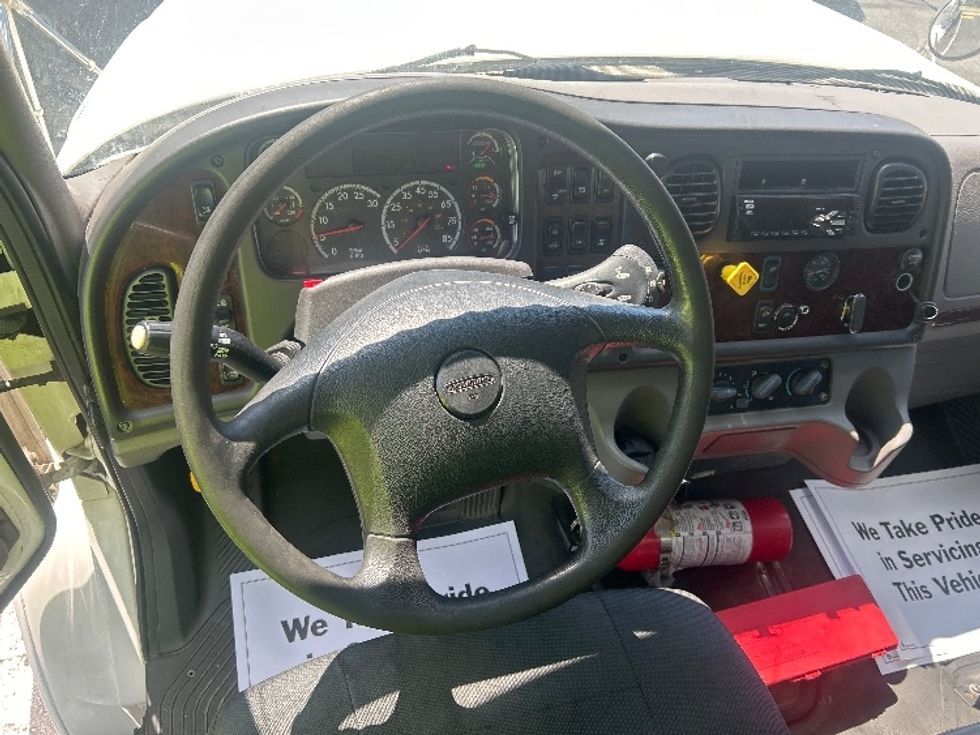 Medium Duty Box Truck-Light and Medium Duty Trucks-Freightliner-2020-M211264S-Montgomery-NY-329,778\n\t\tmiles-$ 68,500 - Image 17