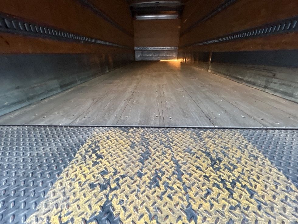 Medium Duty Box Truck-Light and Medium Duty Trucks-Freightliner-2020-M211264S-Olive Branch-MS-322,394\n\t\tmiles-$ 80,500 - Image 10