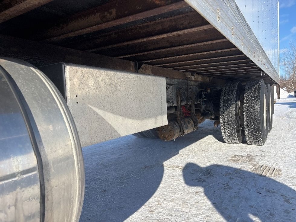 Medium Duty Box Truck-Light and Medium Duty Trucks-Freightliner-2020-M211264S-Ottawa-ON-430,101\n\t\tkm-$ 119,000 - Image 5