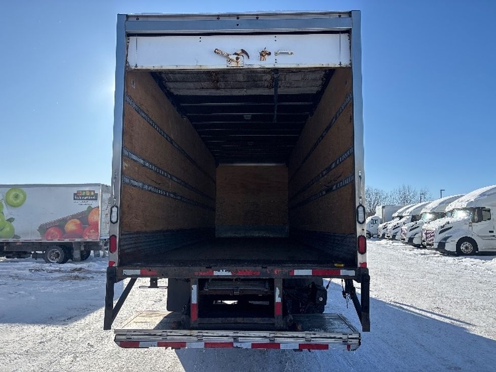 Medium Duty Box Truck-Light and Medium Duty Trucks-Freightliner-2020-M211264S-Ottawa-ON-430,101\n\t\tkm-$ 119,000 - Image 8