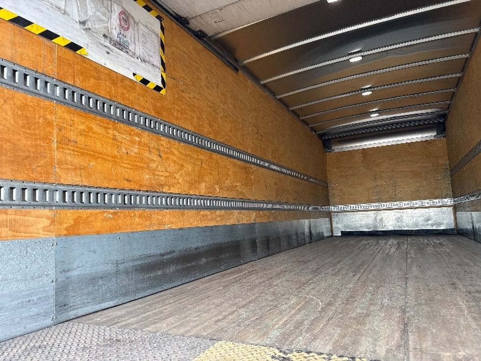 Medium Duty Box Truck-Light and Medium Duty Trucks-Freightliner-2020-M211264S-Phoenix-AZ-323,542\n\t\tmiles-$ 79,500 - Image 10