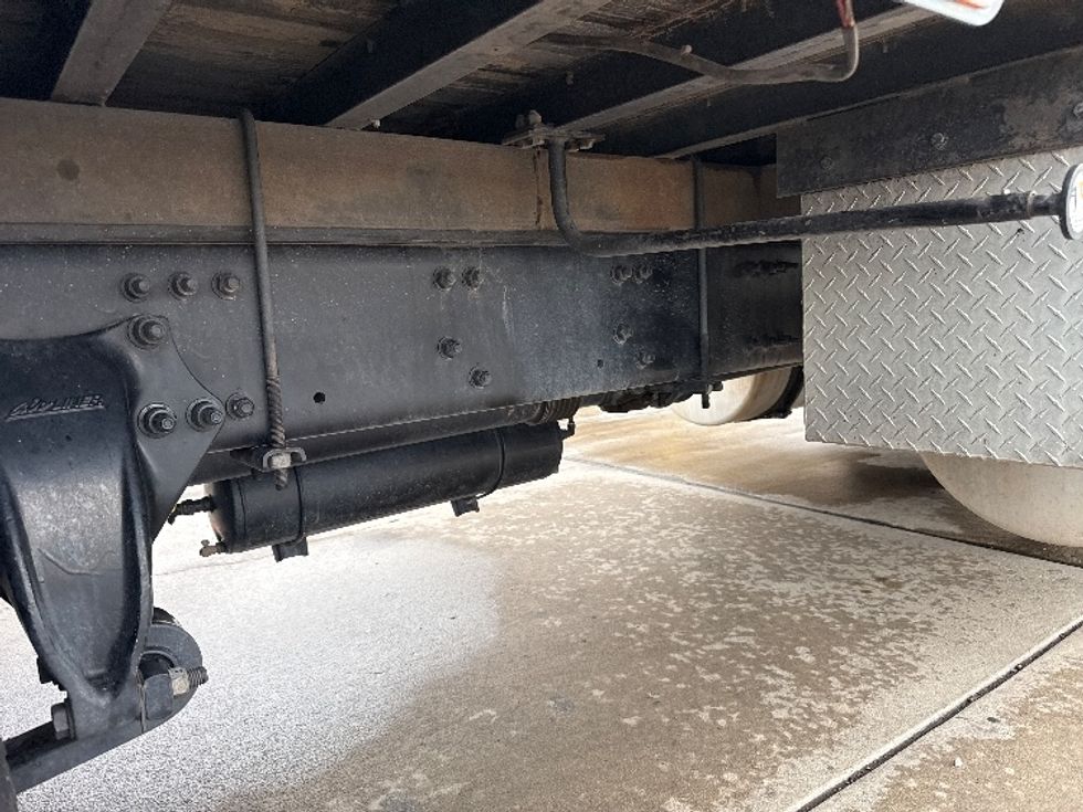 Medium Duty Box Truck-Light and Medium Duty Trucks-Freightliner-2020-M211264S-Phoenix-AZ-323,542\n\t\tmiles-$ 79,500 - Image 13
