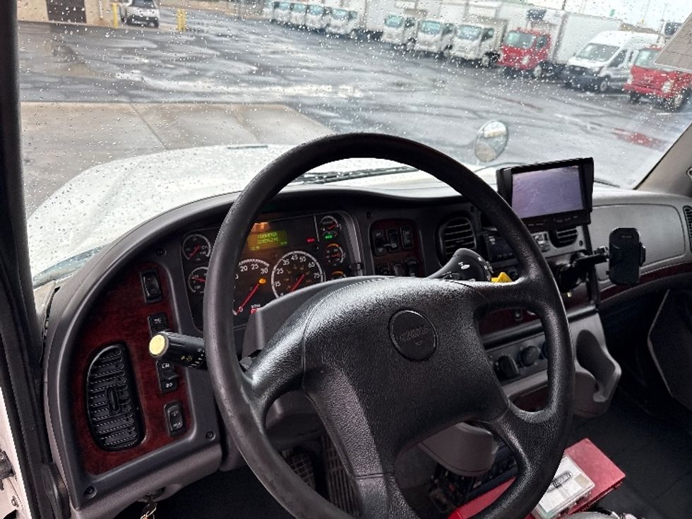 Medium Duty Box Truck-Light and Medium Duty Trucks-Freightliner-2020-M211264S-Phoenix-AZ-323,542\n\t\tmiles-$ 79,500 - Image 16