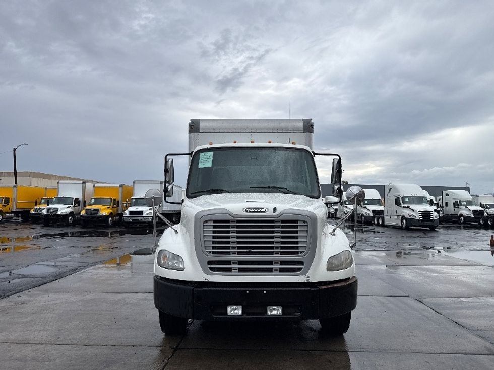 Medium Duty Box Truck-Light and Medium Duty Trucks-Freightliner-2020-M211264S-Phoenix-AZ-323,542\n\t\tmiles-$ 79,500 - Image 2