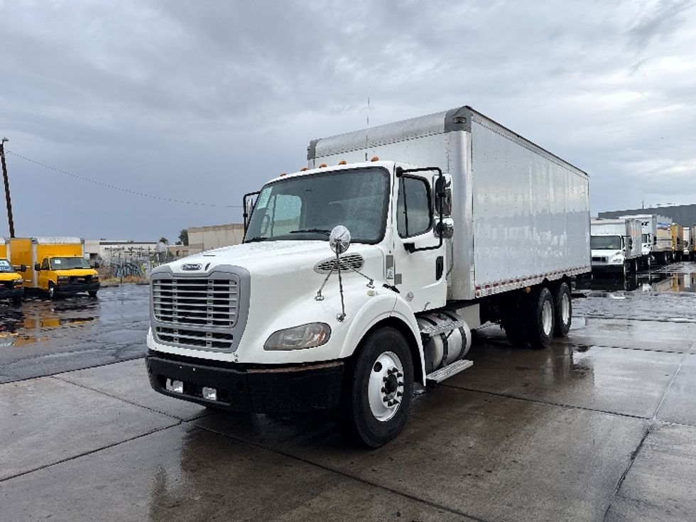 Medium Duty Box Truck-Light and Medium Duty Trucks-Freightliner-2020-M211264S-Phoenix-AZ-323,542\n\t\tmiles-$ 79,500 - Image 3