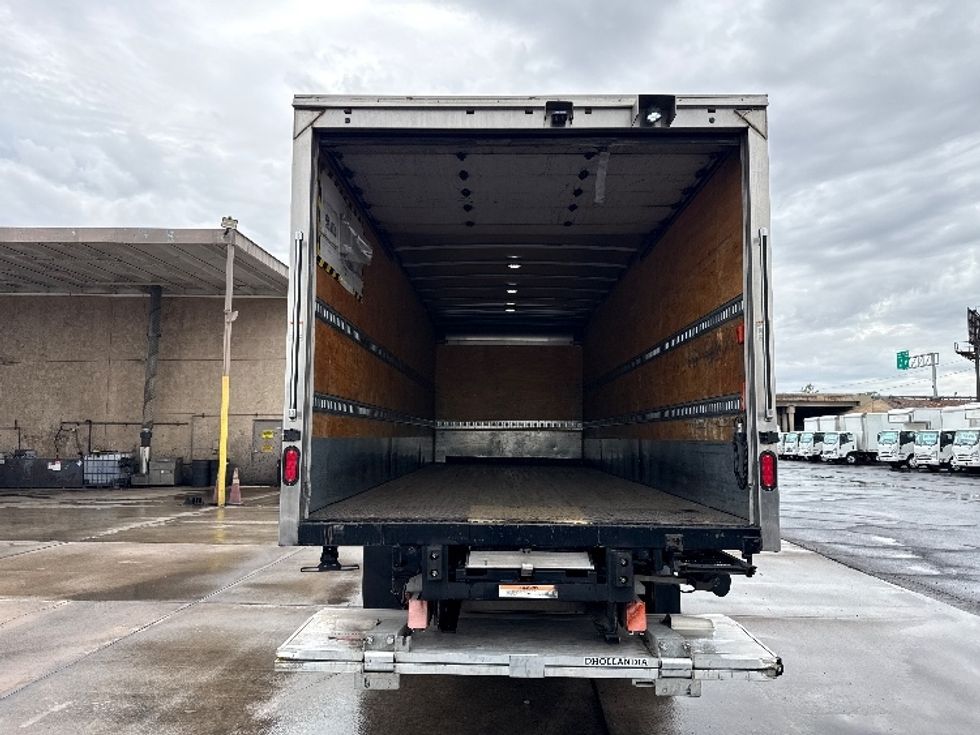 Medium Duty Box Truck-Light and Medium Duty Trucks-Freightliner-2020-M211264S-Phoenix-AZ-323,542\n\t\tmiles-$ 79,500 - Image 8