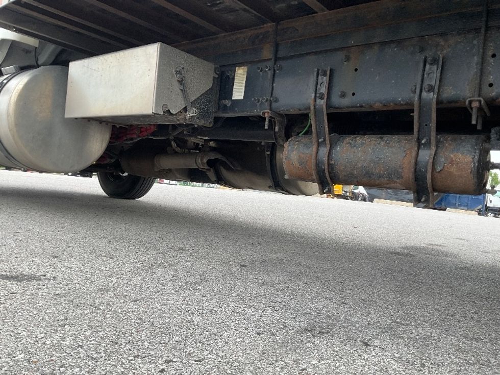 Medium Duty Box Truck-Light and Medium Duty Trucks-Freightliner-2020-M211264S-Poplar Bluff-MO-295,825\n\t\tmiles-$ 84,500 - Image 5