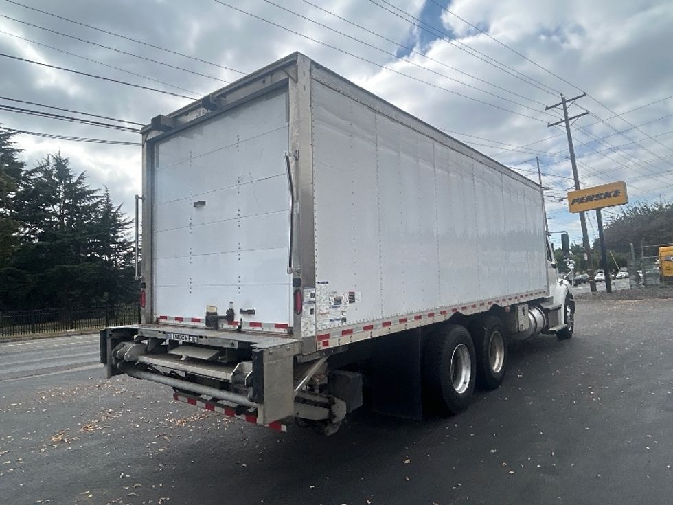 Medium Duty Box Truck-Light and Medium Duty Trucks-Freightliner-2020-M211264S-Portland-OR-276,240\n\t\tmiles-$ 81,750 - Image 13