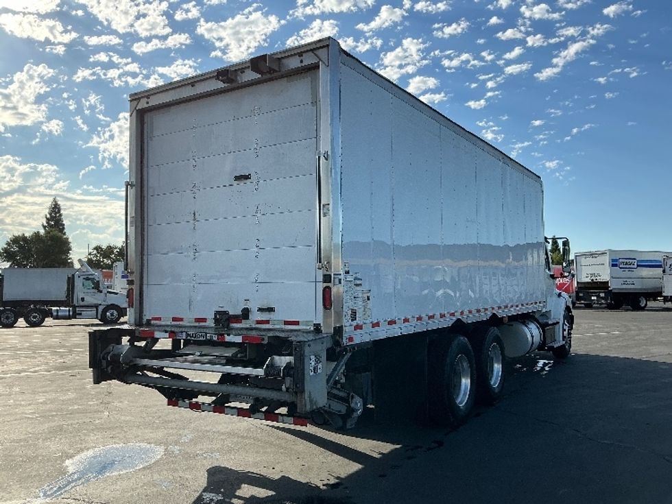 Medium Duty Box Truck-Light and Medium Duty Trucks-Freightliner-2020-M211264S-Sacramento-CA-325,527\n\t\tmiles-$ 84,500 - Image 13