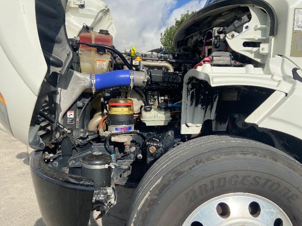 Medium Duty Box Truck-Light and Medium Duty Trucks-Freightliner-2020-M211264S-San Antonio-TX-334,645\n\t\tmiles-$ 79,250 - Image 24